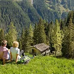 Hotel Alpenhof