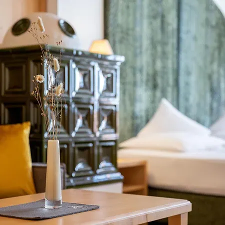Alpenhof 4*