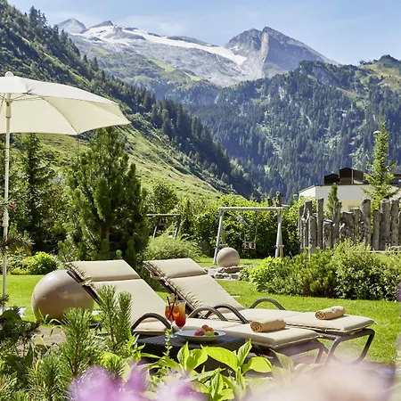 Ξενοδοχείο Alpenhof 4*