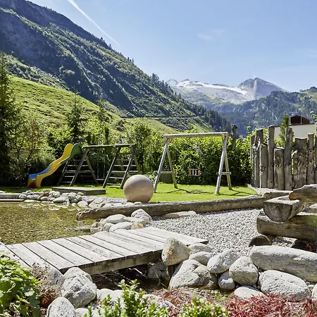 Alpenhof Szálloda 4*