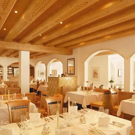 Alpenhof 4* Tux