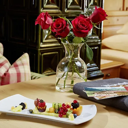 מלון Alpenhof טוקס