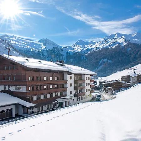 Hotell Alpenhof Tux
